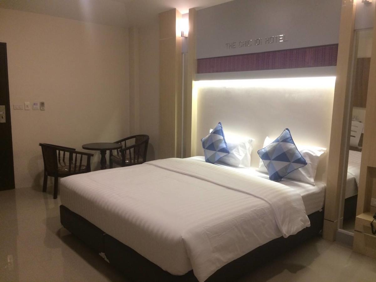 The Chic 101 Hotel Selaphum Экстерьер фото